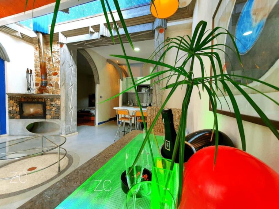 Zentral Club Apartamento Proton-Jacuzzi Бельмонте-де-Миранда Экстерьер фото